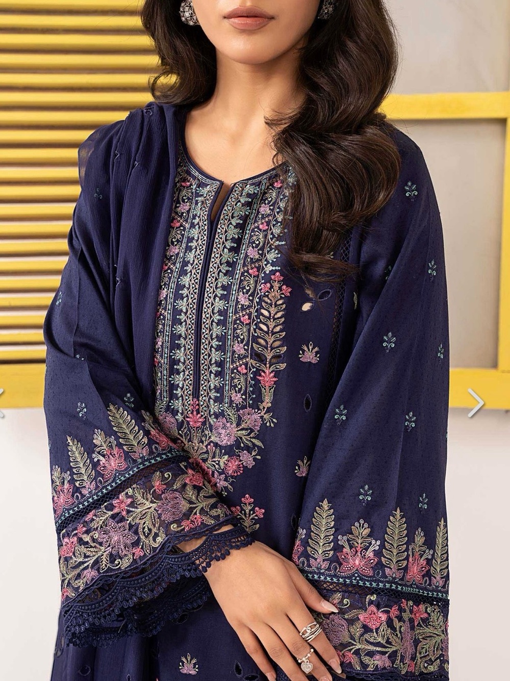 Embroidered 3 Piece Lawn Suit